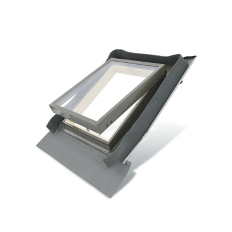 Lucera FENSTRO de madera en interior y aluminio en exterior, lucera tejado, ventana tejado, cubimat, tejados y cubiertas