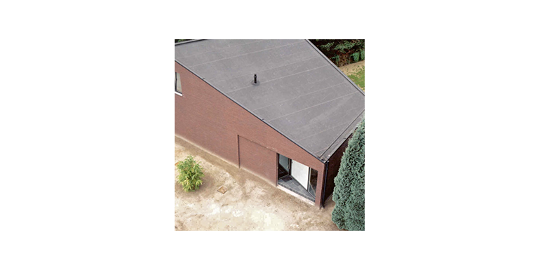 Cubierta inclinada con EDPM