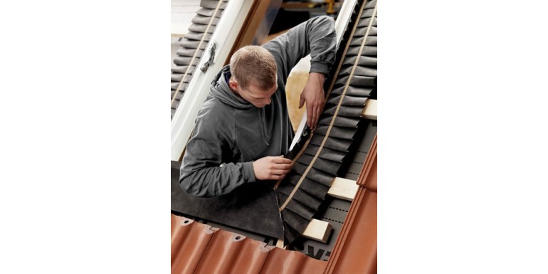 CURSOS AVANZADOS DE INSTALACIÓN - ESCUELA VELUX DE SANTANDER - 1º SEMESTRE 2017