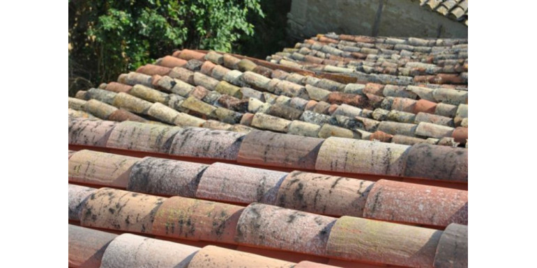 Sobre la utilización de “tejas viejas” / “tejas de recuperación”